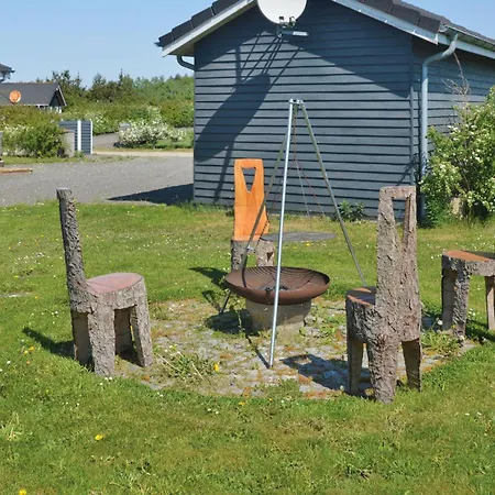 Holiday home Front In With Sauna Hemmet